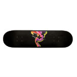 5 svart fjärilar på den Swirly regnbågen Skate Board Deck