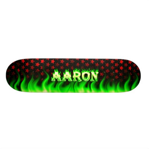 Aaron skateboardgrönt avfyrar och flammar design
