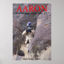 Aaron som paintballing posters