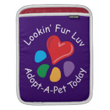 Älsklings- Adoption_Heart-Paw_Lookin pälsLuv_on li iPad Sleeve