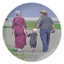 Amish familj tallrikar