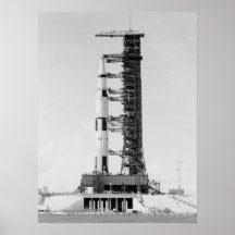 Apollo 16 på barkassen vadderar affischer