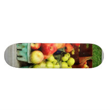 Äpplen på bonden marknadsför skate board decks