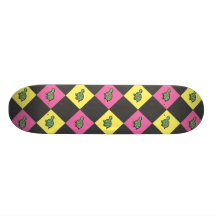 Argyle sköldpaddamönster på svart skateboard