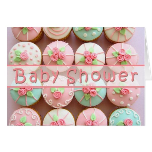 Baby shower - muffins med pastellfärgade designer hälsningskort