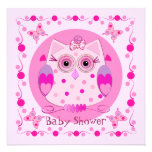 Baby showerinbjudan med den gulliga ugglan