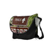 Backcountry slingor undertecknar messenger bag