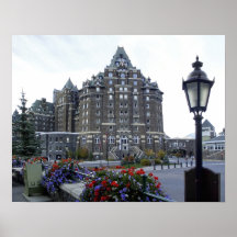 BANFF SPRINGS HOTEL i KANADENSISKA STENIGA BERG Print