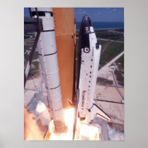 Barkass av rymdfärjasträvan (STS-100) Print