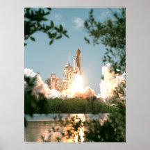 Barkass av rymdfärjasträvan (STS-100) Print