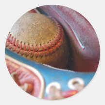Baseball och handske rund klistermärke