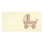 Beige babyPram. På finnig bakgrund Fotokort