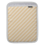 Beige- och solbrännarandmodell sleeves för iPads