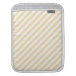 Beige- och vitDiagonalStripes. Sleeves För iPads