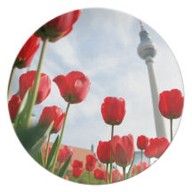Berlin för Fersehturm televisiontorn Tyskland Tallrikar
