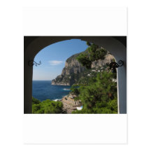 Beskåda in mot klipporna på den Capri ön Vykort