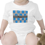Blått och grått kvadrerar personlignamn t-shirt