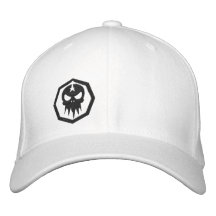 BleedingMedia - inpassad hatt - ny logo