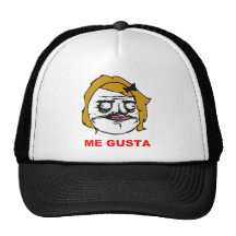 Blont kvinnligt mig Gusta komiskt ursinneansikte M Trucker Keps