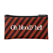 Bloody hänger lös