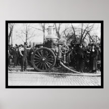 Brandmän och deras avfyrar motorn 1910 print