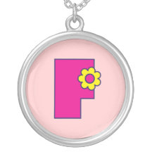 Brev F i Flores rosor Smycken