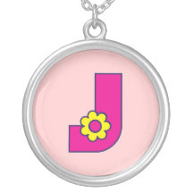 Brev J i Flores rosor Smycken