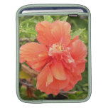 Briljant orange hibiskusipad sleeve
