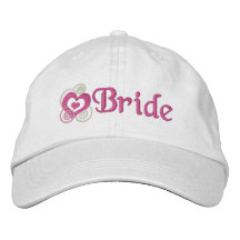 Brudmöhippabroderi Broderade Kepsar