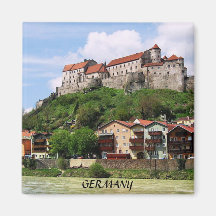 BURGHAUSEN-SLOTT, TYSKLAND KYLSKÅPSNAGNET