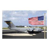 C-17 Globemaster III sitter på det flightline Fotografiskt Tryck
