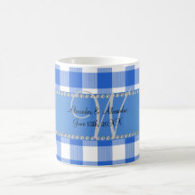 Checkers för gingham för bröllopmonogramblått kaffe koppar