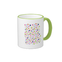 Dämpade regnbågestjärnor på vit kaffe kopp