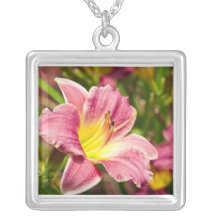 Daylily Smycken