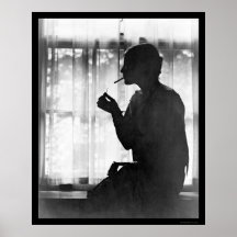 Debutant Ester Cochran som röker 1924 Affischer