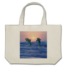 Delfiner på soluppgången tote bag