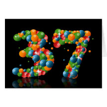 den 37th födelsedagen med numrerar bildat från bol kort