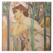 Den Alphons Mucha aftonreverien belägger med tegel Kakel