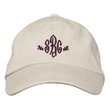 Den eleganta Monograminitialer broderade hatten