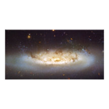 Den gallerförsedda spiral våggalaxen för galaxen N Skräddarsydda Fotokort