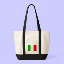 Den italienska flagga hänger lös tyg kassar