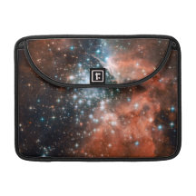 Den jätte- Nebulastjärnan samla i en klunga utrymm Sleeve För MacBook Pro