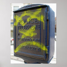 Den ledsna polisen ringer trycket affisch