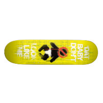 Den Lil Jon "Shawty puttDat babyen ser inte likt m skateboards