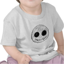 Den lyckliga vampyren vänder mot utrustar tee shirts