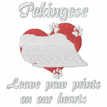 Den Pekingese lämnatass avtryck broderade tShirten