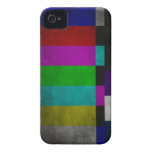 Den Retro televisionen testar fodral för iPhonen 4 Case-Mate iPhone 4 Skydd