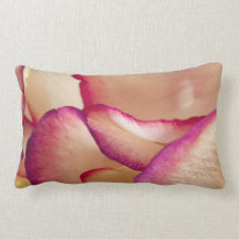 Den rosa petalen kudder
