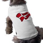 Den Wavy skuggade danskan sjunker av Danmark Hund Tee Shirt