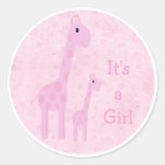 Dess gulliga rosa giraff & blommor en flickanyfödd runda klistermärken